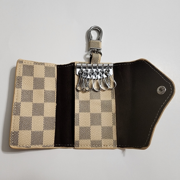 Small classic fashion coin purse mini multi key holder bag with 6 hook - Picture 2 of 2